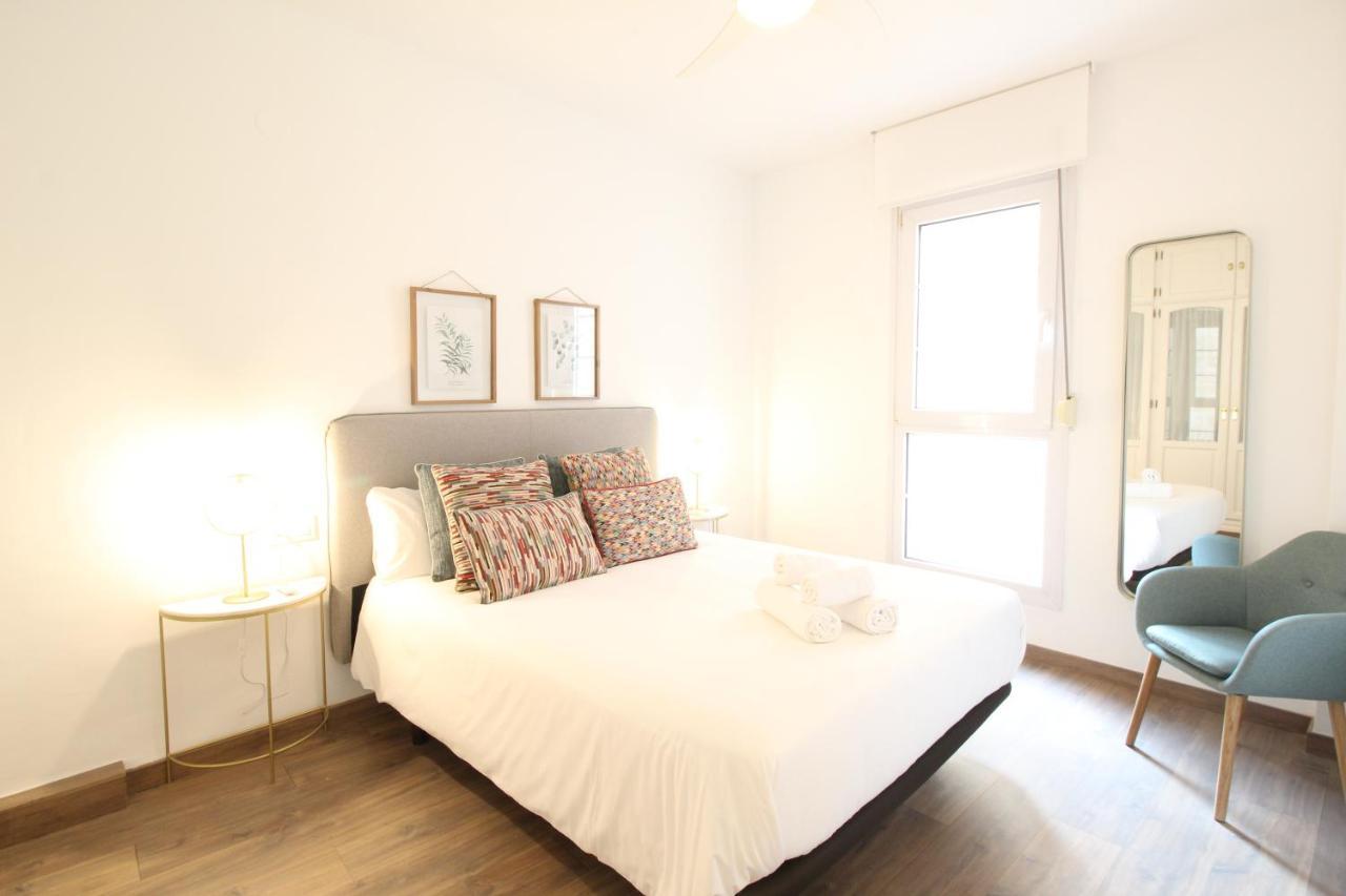 Апартаменты Del Parque Flats Catedral Exclusive Малага Экстерьер фото